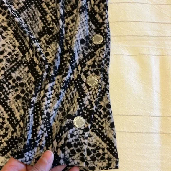 Anne Klein Blouse - Picture 6 of 9